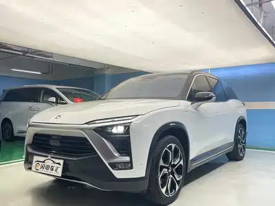 NIO ES8 2019