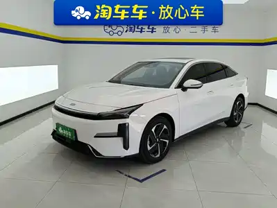 Geely Galaxy L6 2024