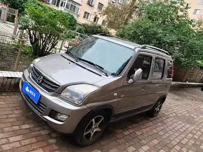 Suzuki Beidouxing X5 2018