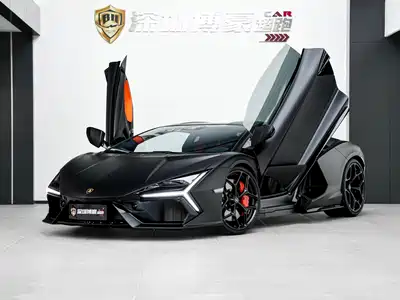 Lamborghini Revuelto 2025