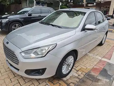 Ford Escort 2015