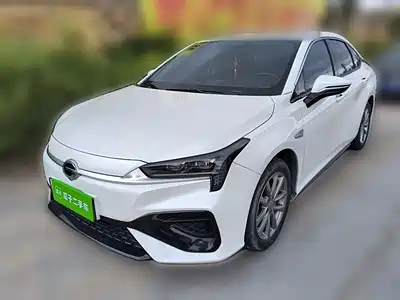 GAC Aion S 2024