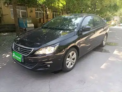 Peugeot 408 2015