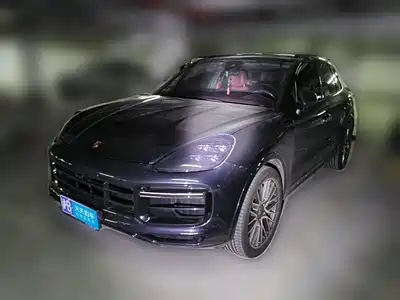 Porsche Cayenne 2022