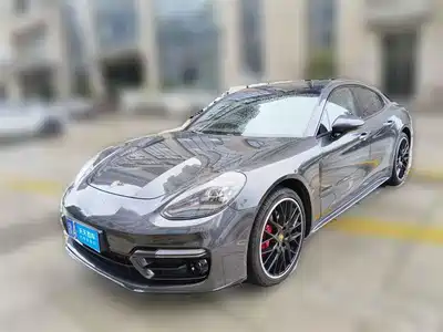 Porsche Panamera 2018