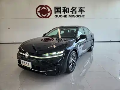 Volkswagen Magotan 2024