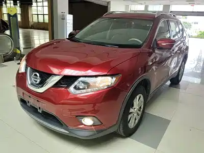 Nissan X-Trail 2015