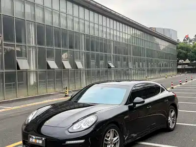 Porsche Panamera 2015