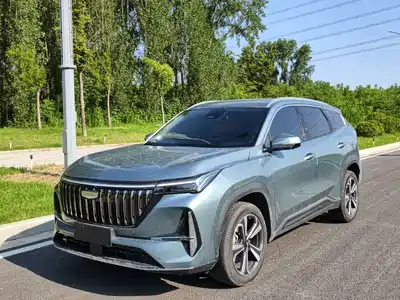 Geely Boyue L 2025