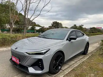 Changan UNI-V 2023
