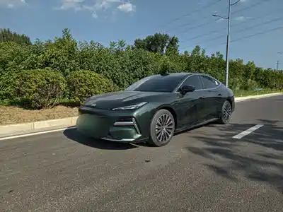 Geely Galaxy Xingyao 8 2025
