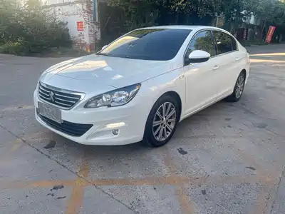 Peugeot 408 2016