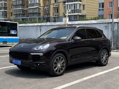 Porsche Cayenne 2016