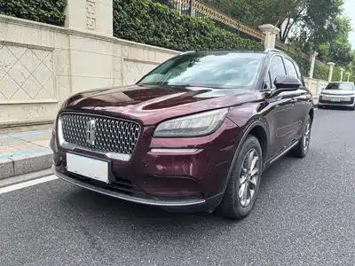 Lincoln Adventurer 2020