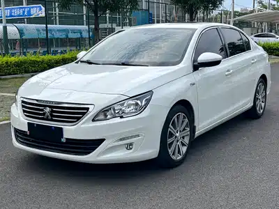 Peugeot 408 2016