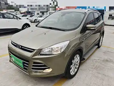 Ford Kuga 2015