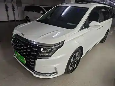 JAC Refine Refine RF8 PHEV 2025