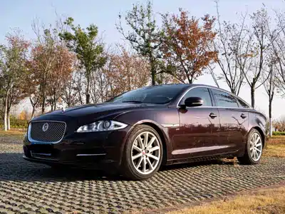 Jaguar XJ 2015