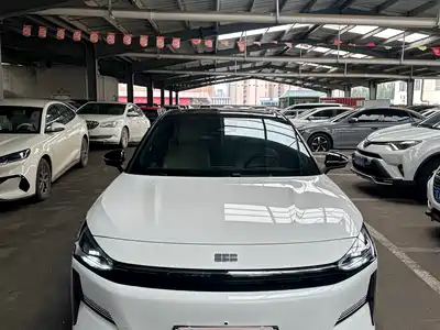 Geely Galaxy L6 2024