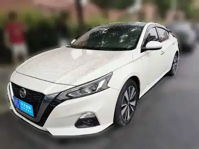 Nissan Teana 2021