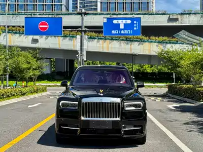 Rolls-Royce Cullinan 2024