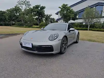 Porsche 911 2023