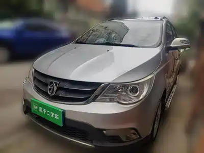Baojun 730 2015