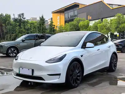 Tesla Model Y 2023
