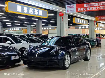 Porsche Panamera 2018