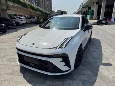 Lynk & Co 03 2023