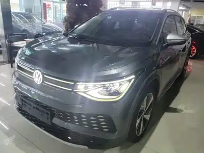 Volkswagen ID.6 X 2023