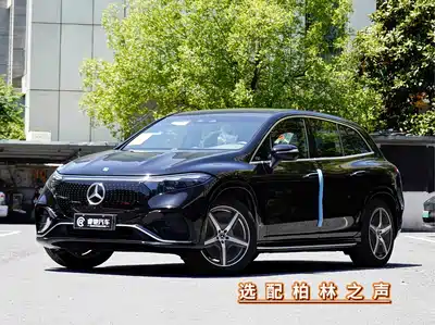 Mercedes-Benz EQS SUV 2026