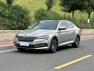 Škoda Superb 2023