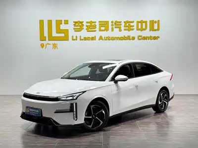 Geely Galaxy L6 2024