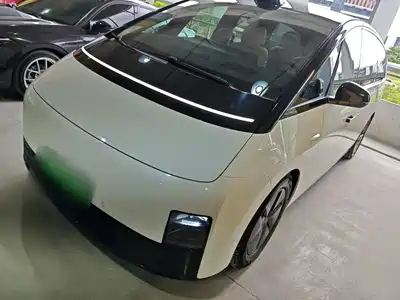 Li Auto MEGA 2024