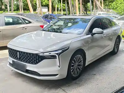 Besturn B70 2023