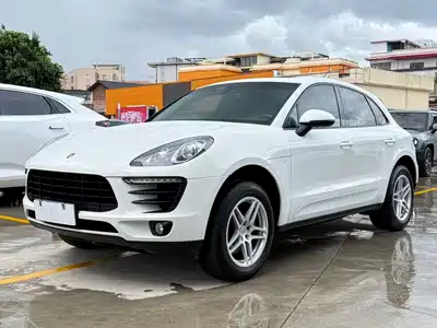 Porsche Macan 2015