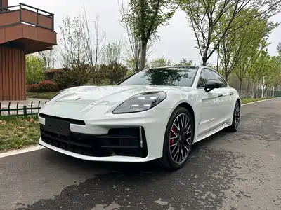 Porsche Panamera 2024