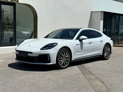Porsche Panamera 2024