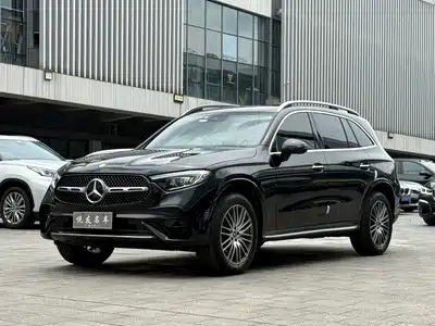 Mercedes-Benz GLC 2025