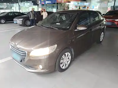 Peugeot 301 2014