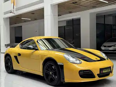 Porsche Cayman 2011