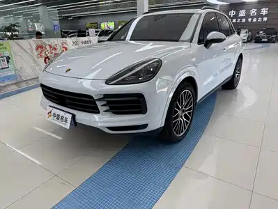 Porsche Cayenne 2023