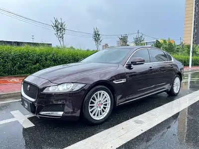 Jaguar XFL 2018