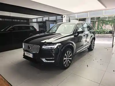 Volvo XC90 2024