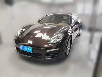 Porsche Panamera 2013