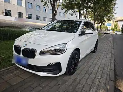 BMW 2 Series Touring 2018