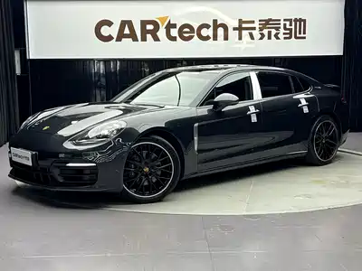 Porsche Panamera 2024