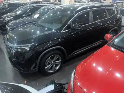 Geely Haoyue L 2023
