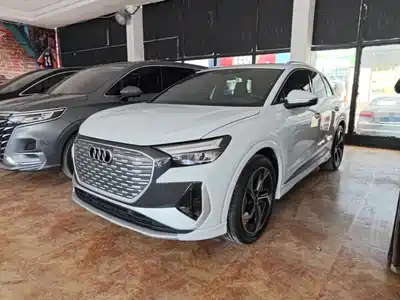 Audi Q4 e-tron 2024